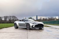 2024 - Aston Martin DB12 Volante