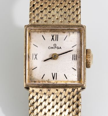 OMEGA, Montre bracelet de dame à boitier et bracelet en or j…