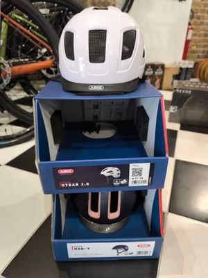 2 CASQUES de vélo urbain ABUS neufs - Photo 1