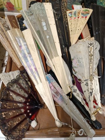 Collection d’éventails (en l’état)