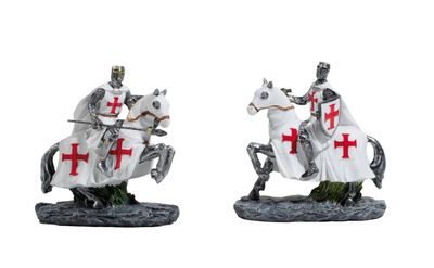 Moyen-Âge. 14 Chevaliers de Malte.