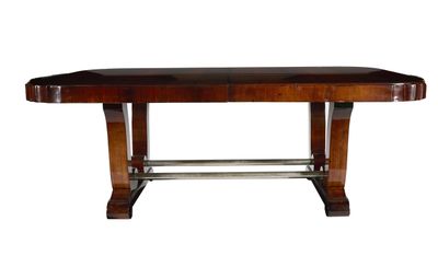une image représentant une table en bois avec des pieds en métal et un plateau en bois