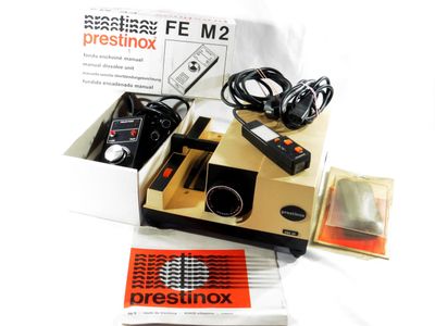 Prestinox 624 AF Projecteur diapos, objectif Maginon 85mm 2,…