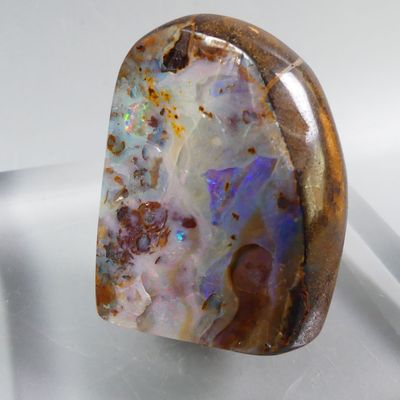 an image of a piece of glass with a stone inside of it