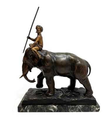 René VARNIER (XIXe - XXe s.) Eléphant et son cornac, vers 19…