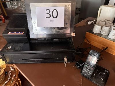 Ensemble de matériel et mobilier d'exploitation de restaurat…