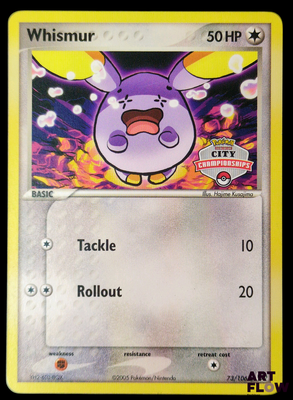 un gros plan d'une carte Pokémon représentant un animal violet