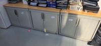 SITUE AU 1ER ETAGE, PAR ESCALIER SANS ASCENSEUR : - 1 ENSEMB… (photo 2)