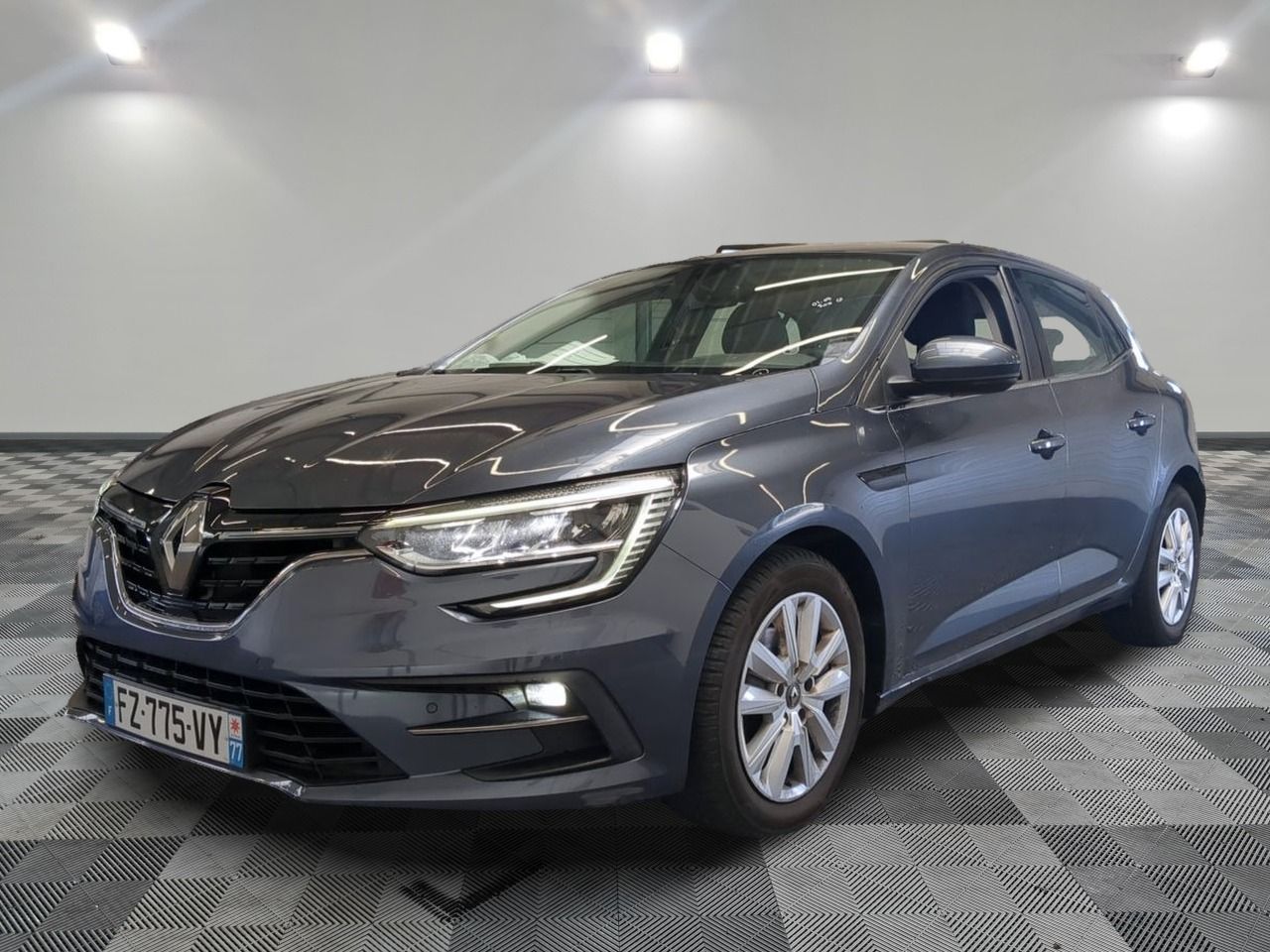 RENAULT - MÉGANE IV BERLINE BLUE DCI 115 EDC BUSINESS - GO -…