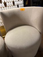2 Petits fauteuils MOBITEC, beige, assise tournante, petites… (photo 3)
