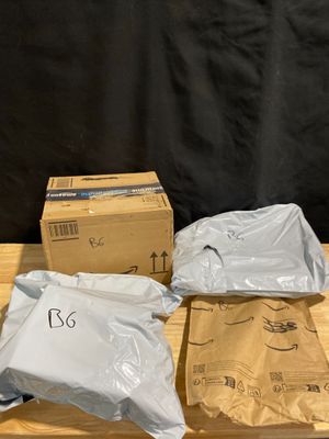 Lot de 4 colis Mystère (Retour Amazon,NPAI ,Adresse incomplè…