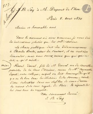un vieux document sur lequel figurent des inscriptions à l'encre noire
