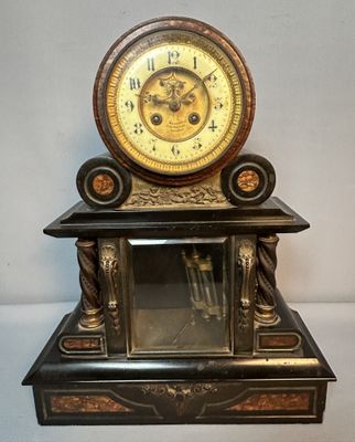 Pendule de Notaire, Epoque NAPOLEON III, en marbre bicolore …
