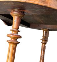 Table en loupe de noyer, datant de la fin du XIXe/début du X… (photo 3)