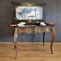 PETIT BUREAU PLAT FORMANT COIFFEUSE ET TABLE A OUVRAGES de f… (photo 2)