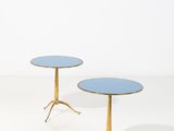 paire de tables d'appoint de style « Person »