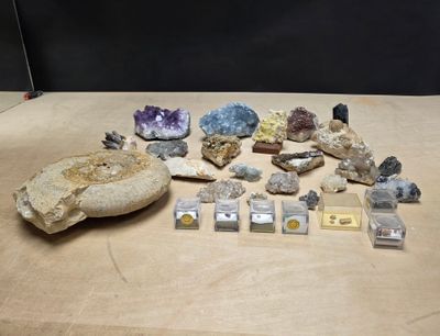 a lot of rocks and stones that are on a table