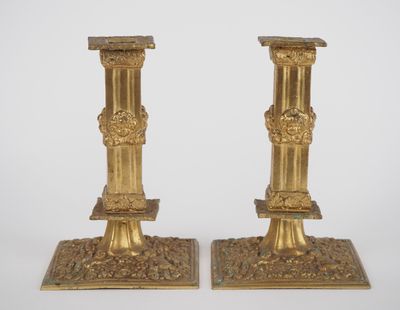 Paire de bougeoirs Napoléon III de style Louis XIV, à décor …