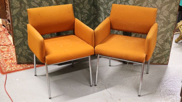VINTAGE : Paire de fauteuils année 60/70 à restaurer