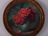 tableau représentant des œillets rouges dans un vase vert posé sur une table