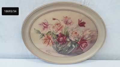 a picture of a painting of flowers on a plate