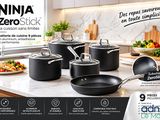 une photo d'un plan de travail de cuisine sur lequel sont posés des casseroles et des poêles