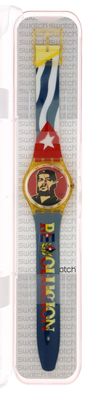une photo d'une montre dans un étui en plastique