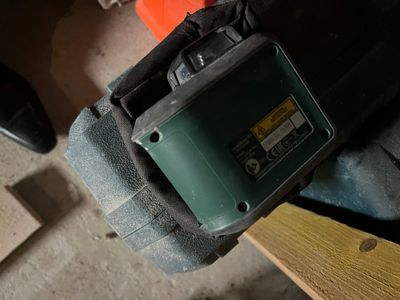 Laser niveau BOSCH Test allumage OK