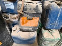 Stock de produits de maintenance, lubrifiants et graisses in… (photo 4)