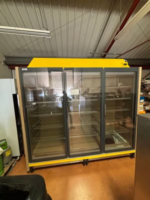 VENDU SUR DESIGNATION A L'HOTEL DES VENTES L'ANNEXE à CORBAS le 17/03/ - Photo 1