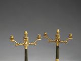 paire de candélabres anciens en laiton sur base en marbre