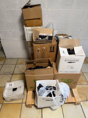 Environ 4 000 antivol avec clou VENTE SUR DESIGNATION A RETI…