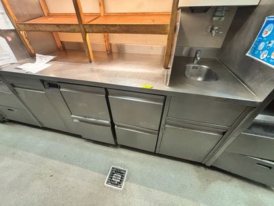 1 tour refrigere inox 4 tirroir avec plan de travail a dosse…