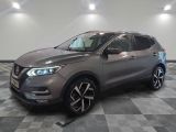 SUV Nissan QX Sport AWD 4 portes de 2018 à vendre à Edmonton ; ensembles de meubles de chambre à coucher noirs à vendre à Edmonton ; ensembles de meubles de chambre à coucher noirs à vendre