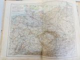 un livre ouvert contenant une carte de l'Allemagne