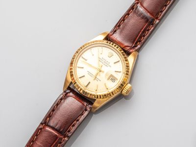 Montre-bracelet Rolex pour femme, en or 18 carats, à remontage automatique et calendrier