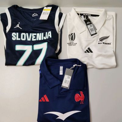 Lot de 3 tee-shirts de sport dont : 2 ADIDAS, T.M et 1 JORDAN, T.S - N - Photo 1