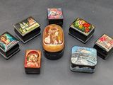 a lot of small boxes that are sitting on a table