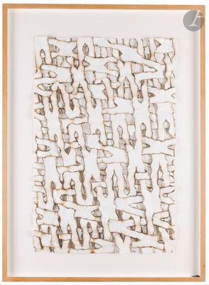 une image représentant un tableau aux motifs marron et blancs