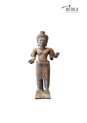an image of a statue of a woman with a hat on her head