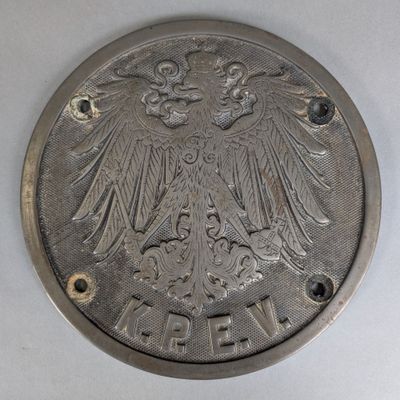 une image d'une pièce en argent allemand ornée d'un aigle à deux têtes