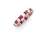 une bague en rubis et diamants