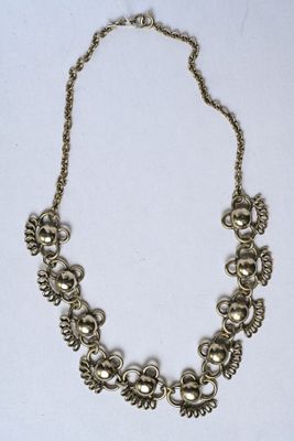 Collier en argent (800/oo) à maille fantaisie.