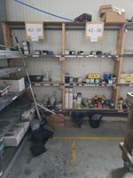 4 étagères de stockage garnie de quincaillerie, ventilateur,… (photo 2)