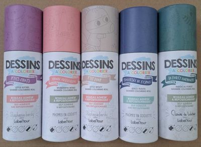 quatre couleurs différentes de peinture « Dessin » sont alignées