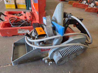 Lot de Destockage Invendu - Évaluation à 900 €
