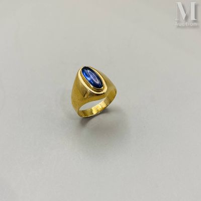 Bague or et saphir cabochon Bague en or jaune 18k (750 milli… - Photo 1