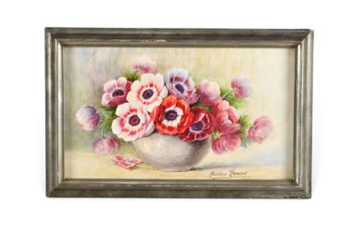 peinture représentant des anémones dans un vase argenté sur fond blanc