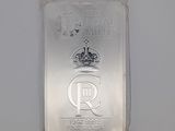 le lingot d'argent de la Monnaie royale, surmonté d'une couronne