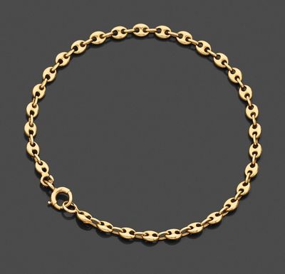 un bracelet à maillons en or